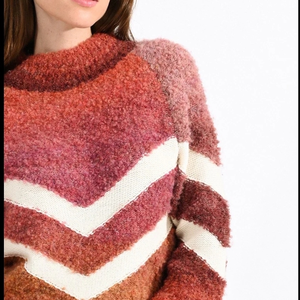 Molly Bracken Orange and Cream Chevron Sweater Med